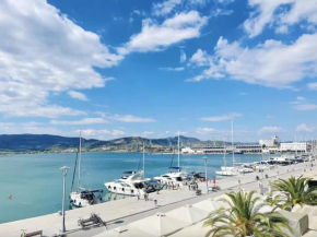 Marine Apartment with sea & port view!